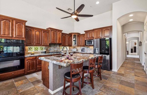 North Scottsdale House | Sunrise Retreat - Backyard Oasis - Beautiful Views