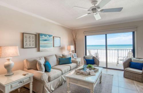 Crescent Beach House | Sunrise Terrace