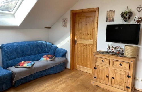 Altusried Apartment | Sunrise vacation apartment on an organic farm in the beautiful Oberallgäu region
