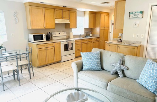 Goodland Apartment | Sunrise Waterfront Cottage