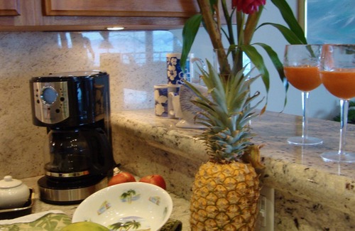 Wailea Condo | "Sunsational"Oceanfront Living & Views over its soft sand Beach only steps away.