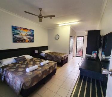 Scarness Hotel | Sunseeker Motel