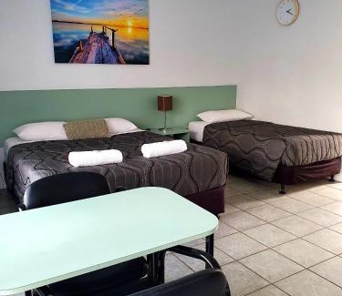 Scarness Hotel | Sunseeker Motel