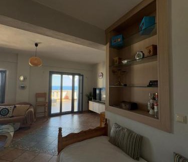 Evdilos Apartment | Sunset Apartments