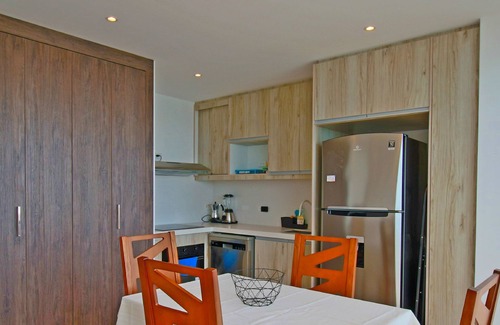 Manta Apartment | Sunset Balcony in Riva di Mare
