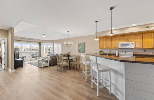 Chincoteague Condo | Sunset Bay 306 - Spectacular Bay Views and a Bayfront Pool!