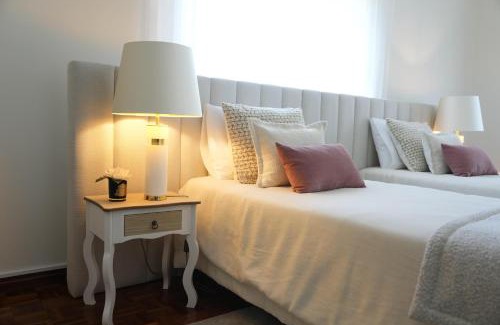 Viana do Castelo Villa | Sunset Cabedelo Residence - Heated Pool