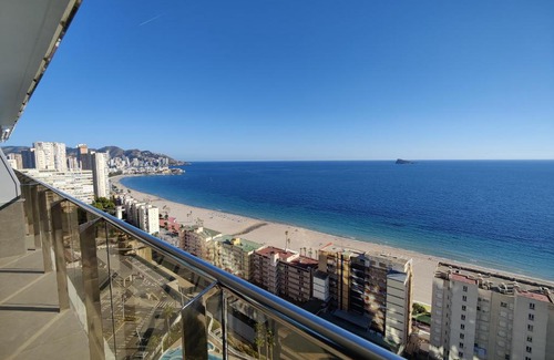 Benidorm Apartment | SUNSET CLIFFS sea & sky apartments