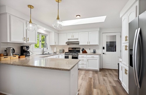Sturgeon Bay House | Sunset Cove| Lakefront | Sauna | Hot Tub