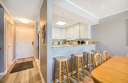 Huddleston House | Sunset Cove - Waterways lakefront retreat with boat slip, pool & beach - dogs OK