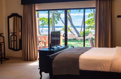Esterillos Este Hotel | Sunset del Mar Beach Resort