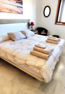 San Luis de Sabinillas Apartment | Sunset Gem Apt
