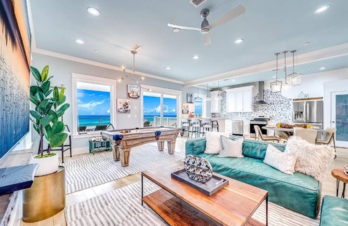 Laguna Beach Estates House | Sunset! Incredible Gulf Front 9Br home sleeps 26 w private pool.