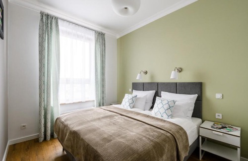 Zoliborz Apartment | Sunset Joli Bord Apartment