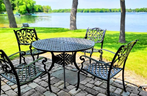 Summit House | Sunset Lake House w Hot Tub, 4 fireplaces & kids bunkroom!