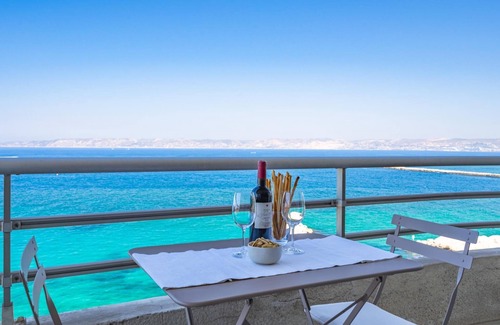 Endoume Apartment | 'Sunset' Loft – breathtaking view in Marseille