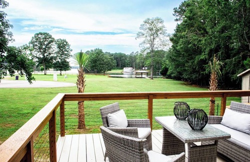 Chappells House | Sunset Oasis|PrivateDock|Sleeps8