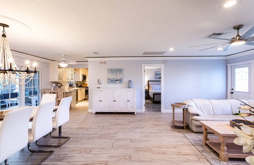 Boynton Beach House | Sunset Oasis Tropical Retreat