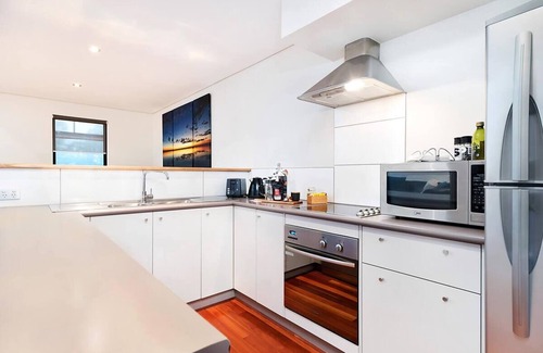 Margaret River Apartment | Sunset on Fearn, lovely 2 bedroom apartmentnnSharennSave