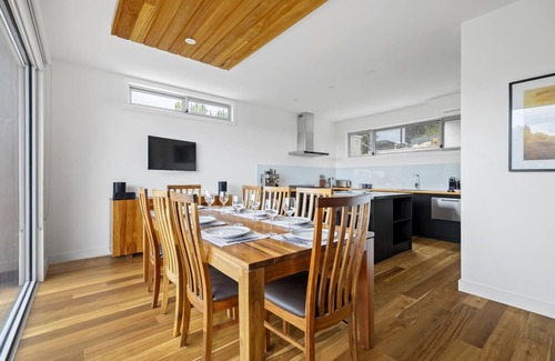 Fingal House | Sunset on Moonah, Fingal - Set on picturesque Moonah Links estate with stunning views to Arthur's Seat