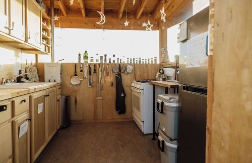 Monticello RV Rental | Sunset Safari Family Tent near Utah National Park