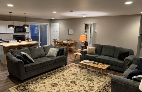 Kingsbury County House | Sunset Shores on Lake Thompson