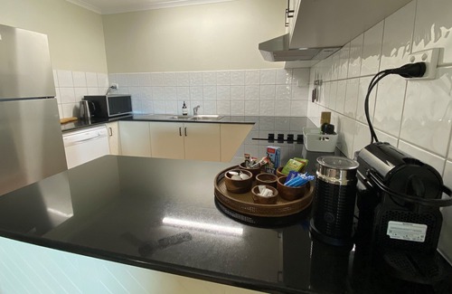 Darwin City Centre Apartment | Sunset views, close to Gardens, CBD and Mindil