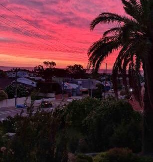 Fremantle House | Sunset views over South Fremantle