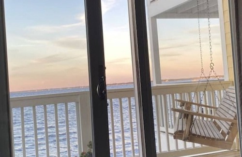 Innerarity Townhomes House | Sunsets and Serenity on Perdido Bay- 2 Kayaks+Pool