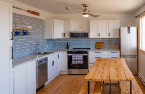 Cheticamp Cabin | Sunsets, barbecue's and sandy beach - Cabaneaux 4