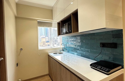Khar Apartment | Sunshine A : A Cozy ApartmentnPremium Service Apartments, Khar - Bandra