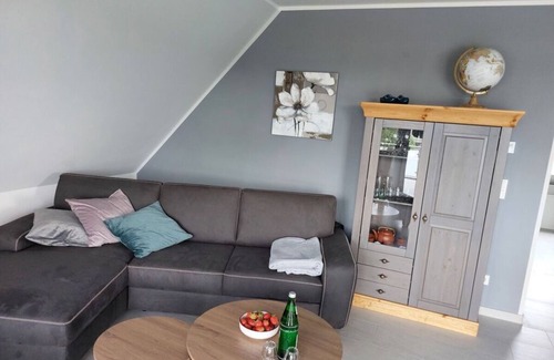 Goch House | Sunshine Comfortable holiday residence