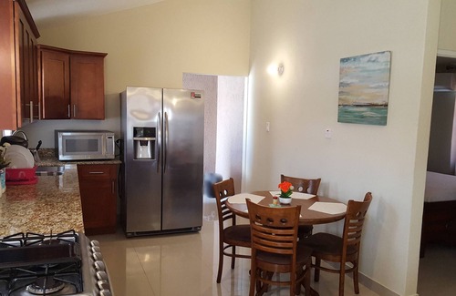 Caribbean Estates House | Sunshine Country Club 2 bedroom