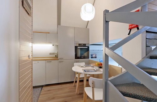 Reimboldshausen House | Sunshine house - lake view included