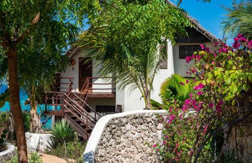Mnemba Hotel | Sunshine Marine Lodge