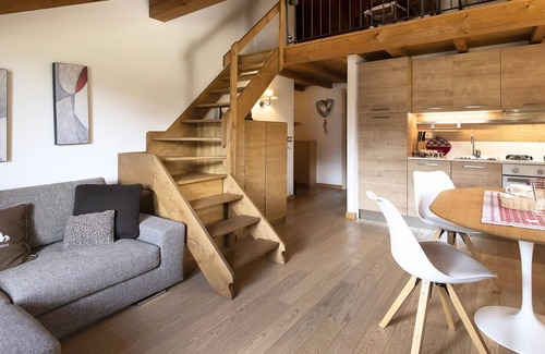 Vione Apartment | Sunshine - Two Bedroom Apartment, Sleeps 4