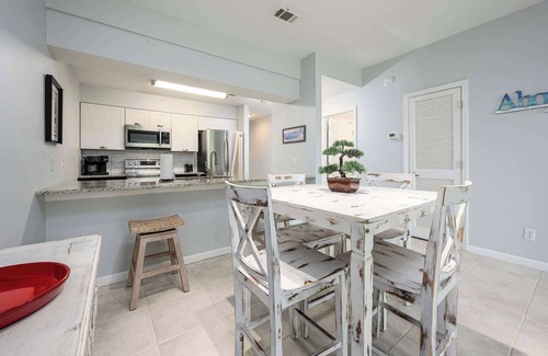Sandestin Condo | Sunshine & Whiskey - Condo Near Grand Boulevard