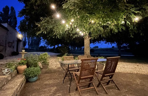 Les Leves-et-Thoumeyragues Villa | Superb property in the middle of the vineyards