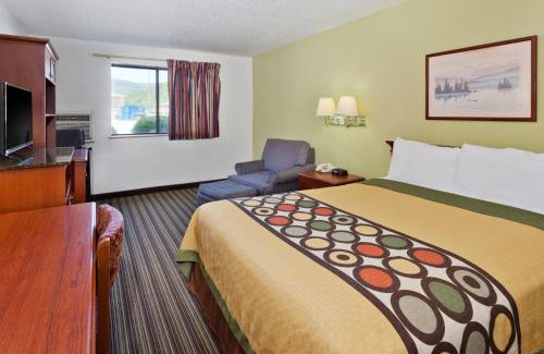 Lookout Valley Neighborhood Association Hotel | Super 8 by Wyndham Chattanooga Lookout Mountain TN