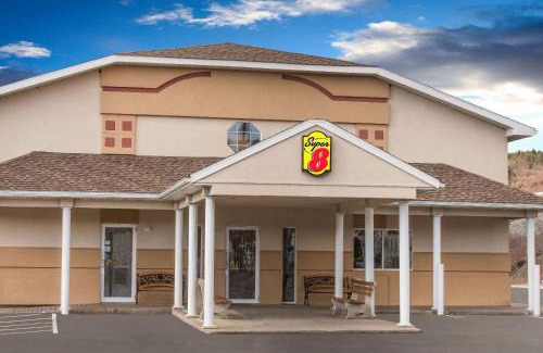 Clearfield Hotel | Super 8 by Wyndham Clearfield