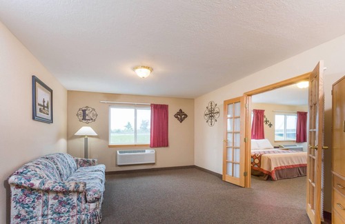 Gallipolis Ferry Hotel | Super 8 by Wyndham Gallipolis Pt Pleasant Area