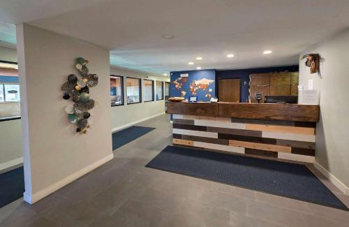 Hayward Hotel | Super 8 by Wyndham Hayward WI