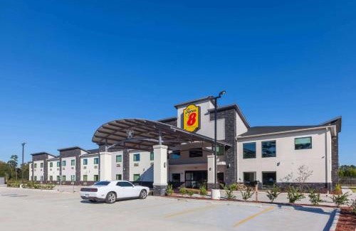 Kingwood Hotel | Super 8 by Wyndham Kingwood Houston North