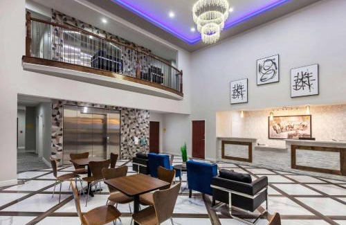 Kingwood Hotel | Super 8 by Wyndham Kingwood Houston North
