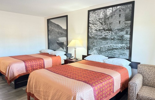 Monticello Hotel | Super 8 by Wyndham Monticello AR