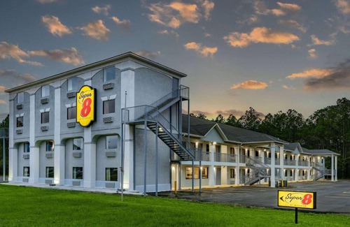Kreole Hotel | Super 8 by Wyndham Moss Point