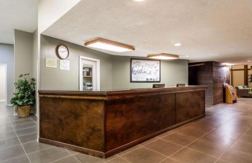 Sterling Hotel | Super 8 by Wyndham Sterling CO
