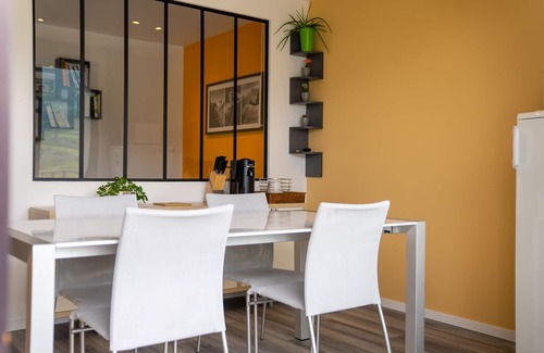 Embrun Apartment | Super Appartement AU Coeur DE Plan D EAU VUE LAC ET Montagnes