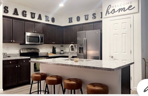 Maryvale House | Super Bowl- Cardinals Stadium, NFL & Major Event