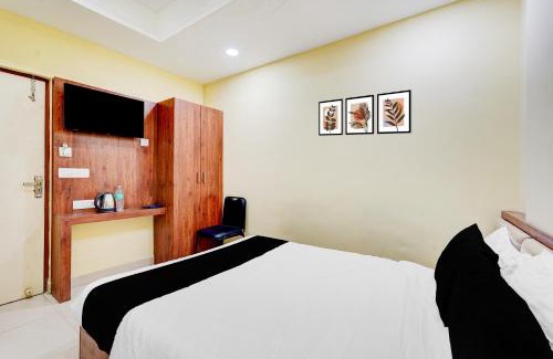 Vadapalani Hotel | Super Collection O Vadapalani Metro Station Formerly Pineapple Guest House